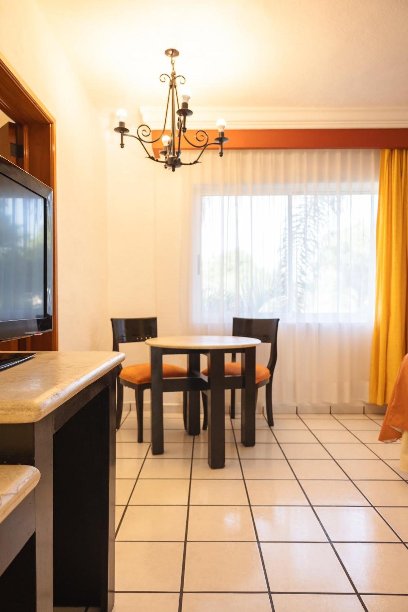 Maria Isabel Colima Hotel Kültér fotó